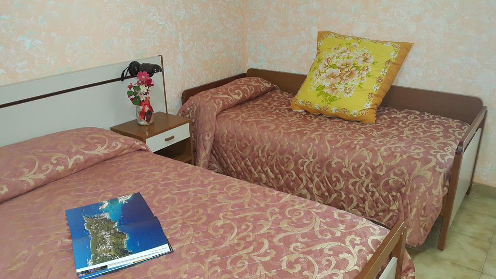 Hotel Menta E Rosmarino Monte SantʼAngelo Extérieur photo