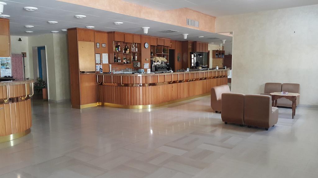 Hotel Menta E Rosmarino Monte SantʼAngelo Extérieur photo